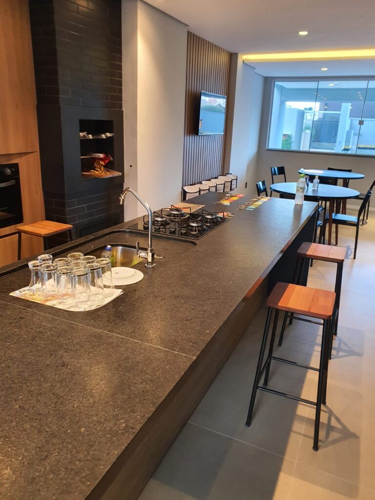 WhatsApp Image 2023-02-08 at 17.56.06